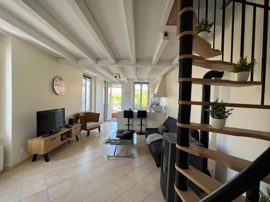 Chez Tonio - Montereau Apartment Exterior photo